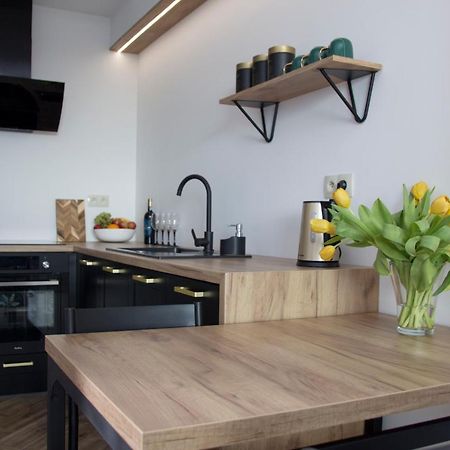 Spring 57 By Housine Apartment Zator Exterior photo