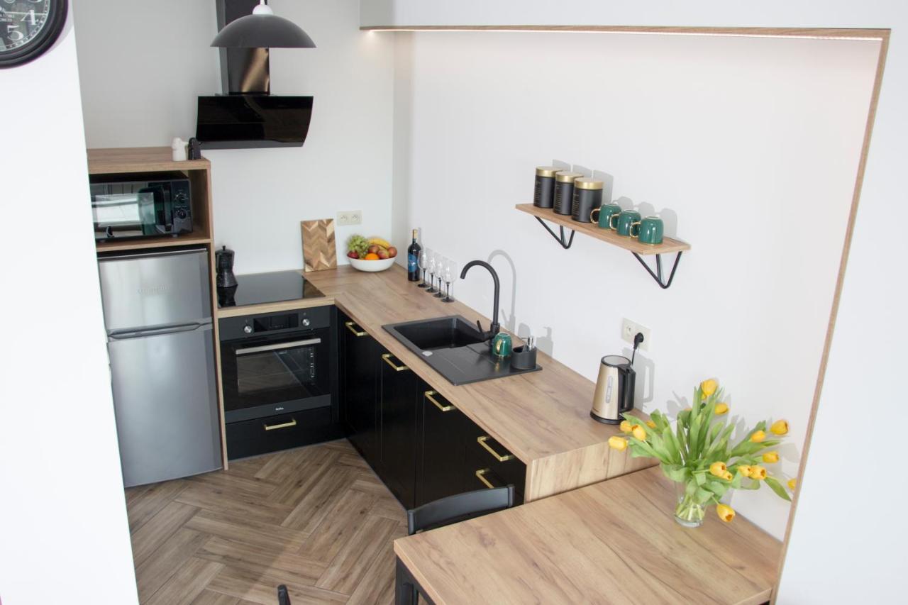 Spring 57 By Housine Apartment Zator Exterior photo
