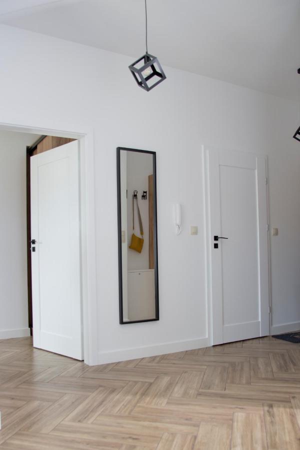 Spring 57 By Housine Apartment Zator Exterior photo